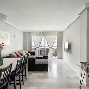 Apartment Arcos Infostays - Free Parking, Malaga